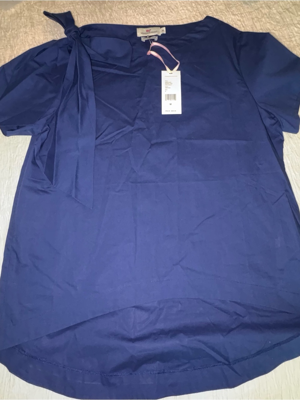 Women’s Vineyard Vines Medium NWT Navy Bow-Shoulder Short Sleeve Shirt